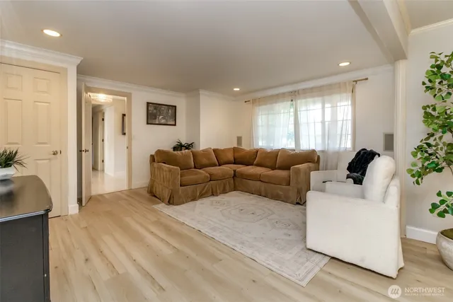 $1,200,000 | 8228 24th St Court West, University Place, WA 98466