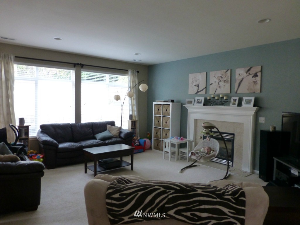 16124 35th Park Southeast Bothell, WA 98012 - Photo 7 of 12 Gallery Image 7