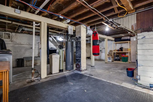 $219,900 | 1333 Prairie Avenue, Beloit, WI 53511