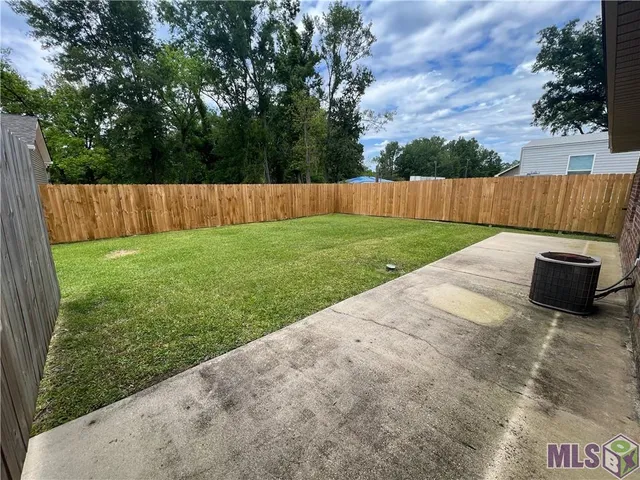 $1,275 | 416 East Beech Street, Ponchatoula, LA 70454