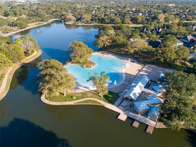 $660,000 | 1915 Stormcroft Circle, Katy, TX 77450