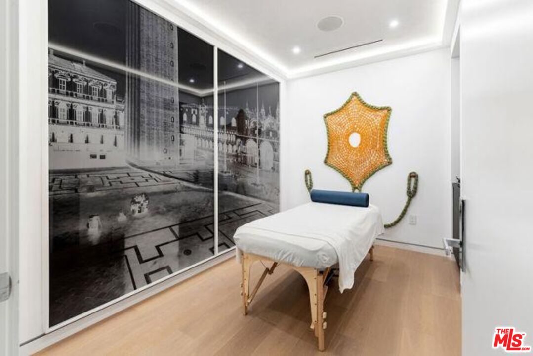 Undisclosed Address Beverly Hills, CA 90210 - Photo 26 of 47 a bathroom with a mirror and a shower