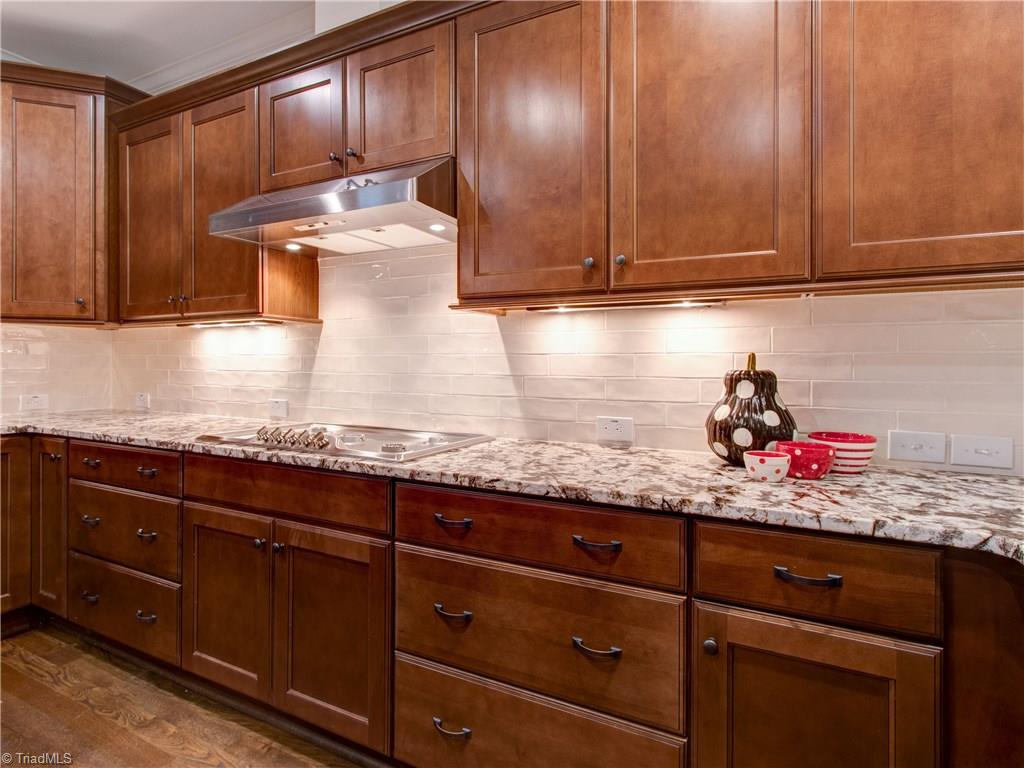 7905 Quiet Place Oak Ridge, NC 27310 - Photo 5 of 29