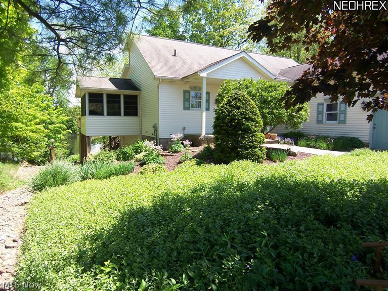 1056 Lode Star Drive Rome, OH 44085 - Photo 1 of 25 Gallery Image 1