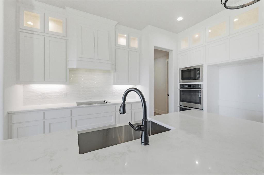 100 Mikasi Street Godley, TX 76044 - Photo 27 of 40