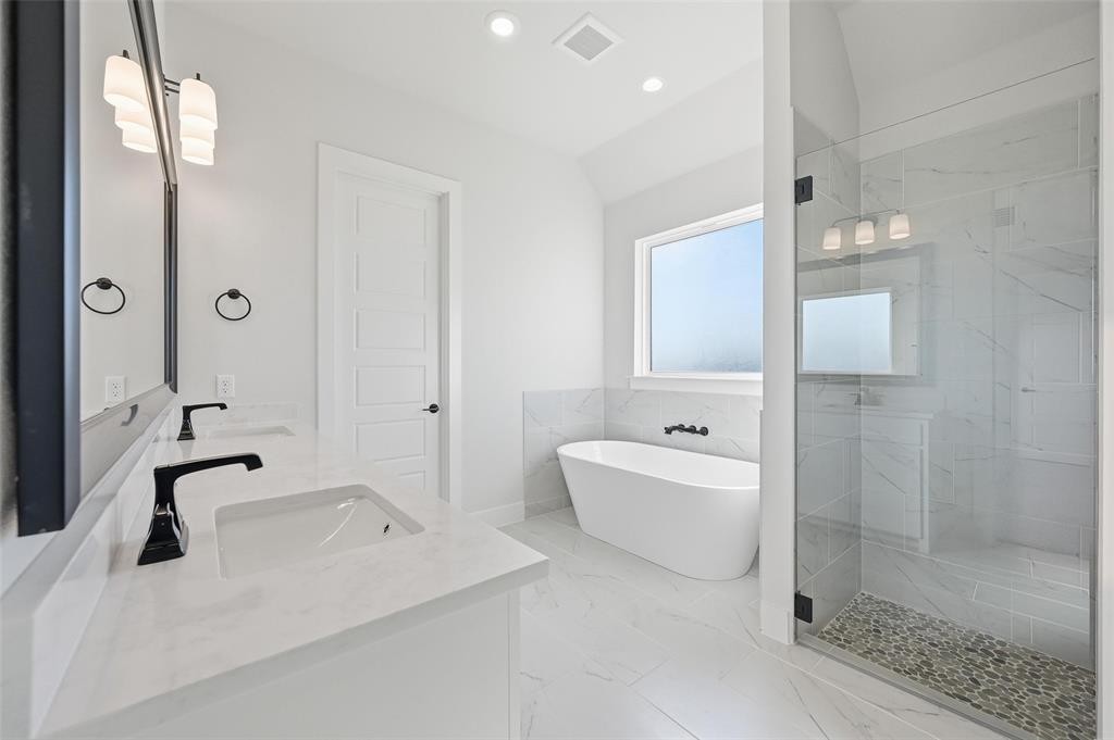 100 Mikasi Street Godley, TX 76044 - Photo 32 of 40