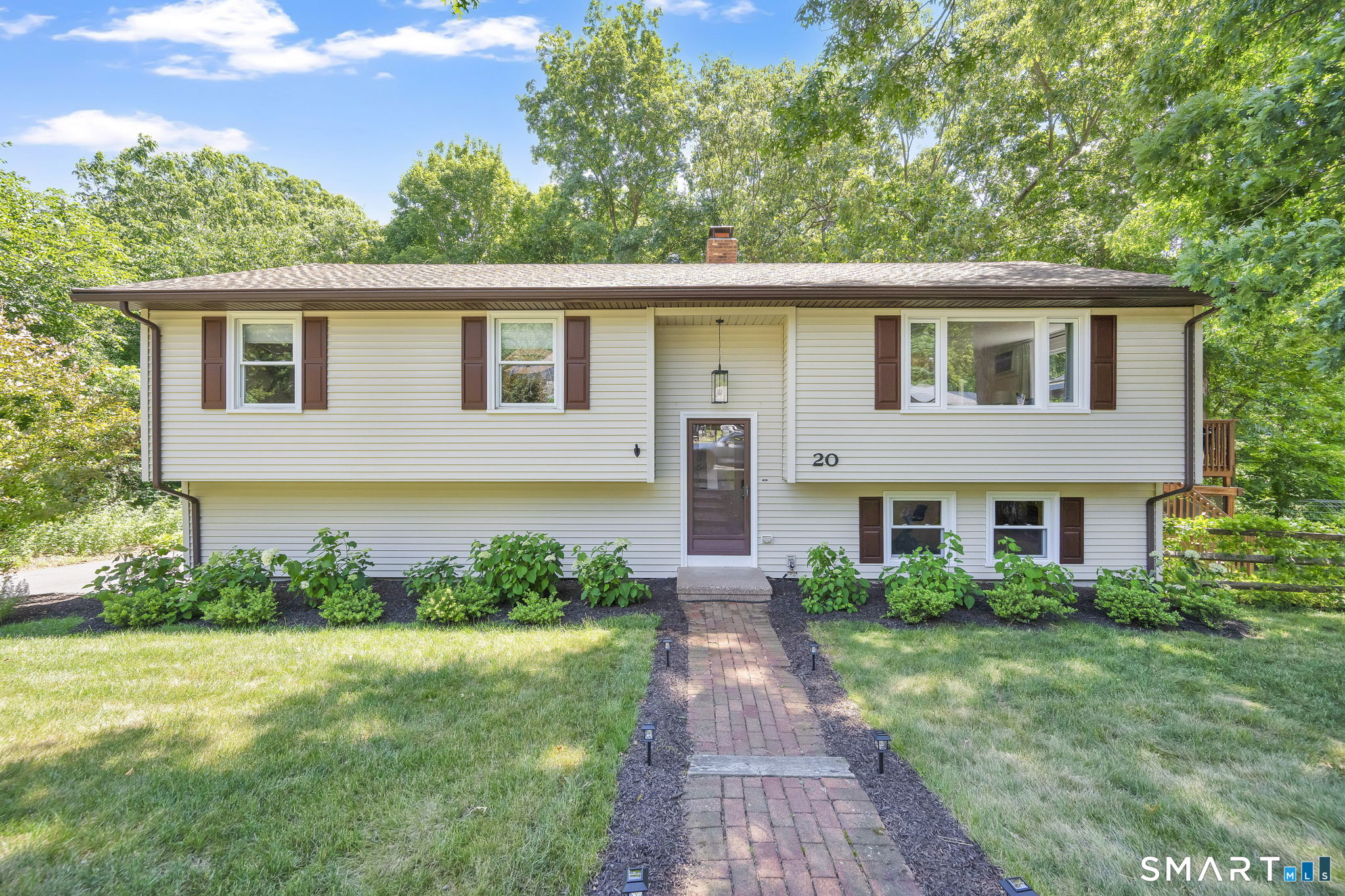 20 N Road East Granby, CT 06026 - Photo 1 of 35