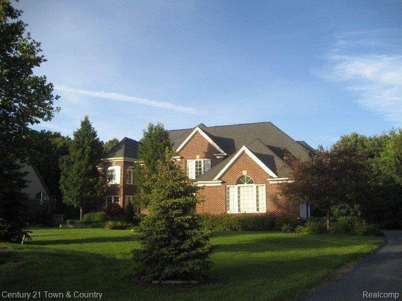 60606 Pennington Way Rochester, MI 48306 - Photo 22 of 22 IMG_4166 (800x600) - Copy
