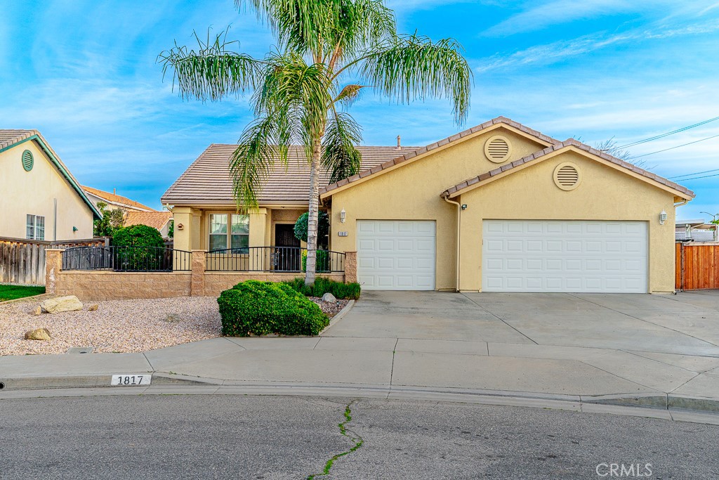 1817 Rue Chablis San Jacinto, CA 92583 - Photo 2 of 41 Actual photo