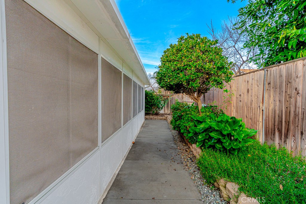 1817 Rue Chablis San Jacinto, CA 92583 - Photo 29 of 41