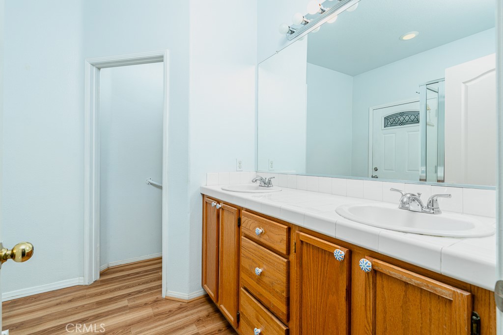 1817 Rue Chablis San Jacinto, CA 92583 - Photo 10 of 41