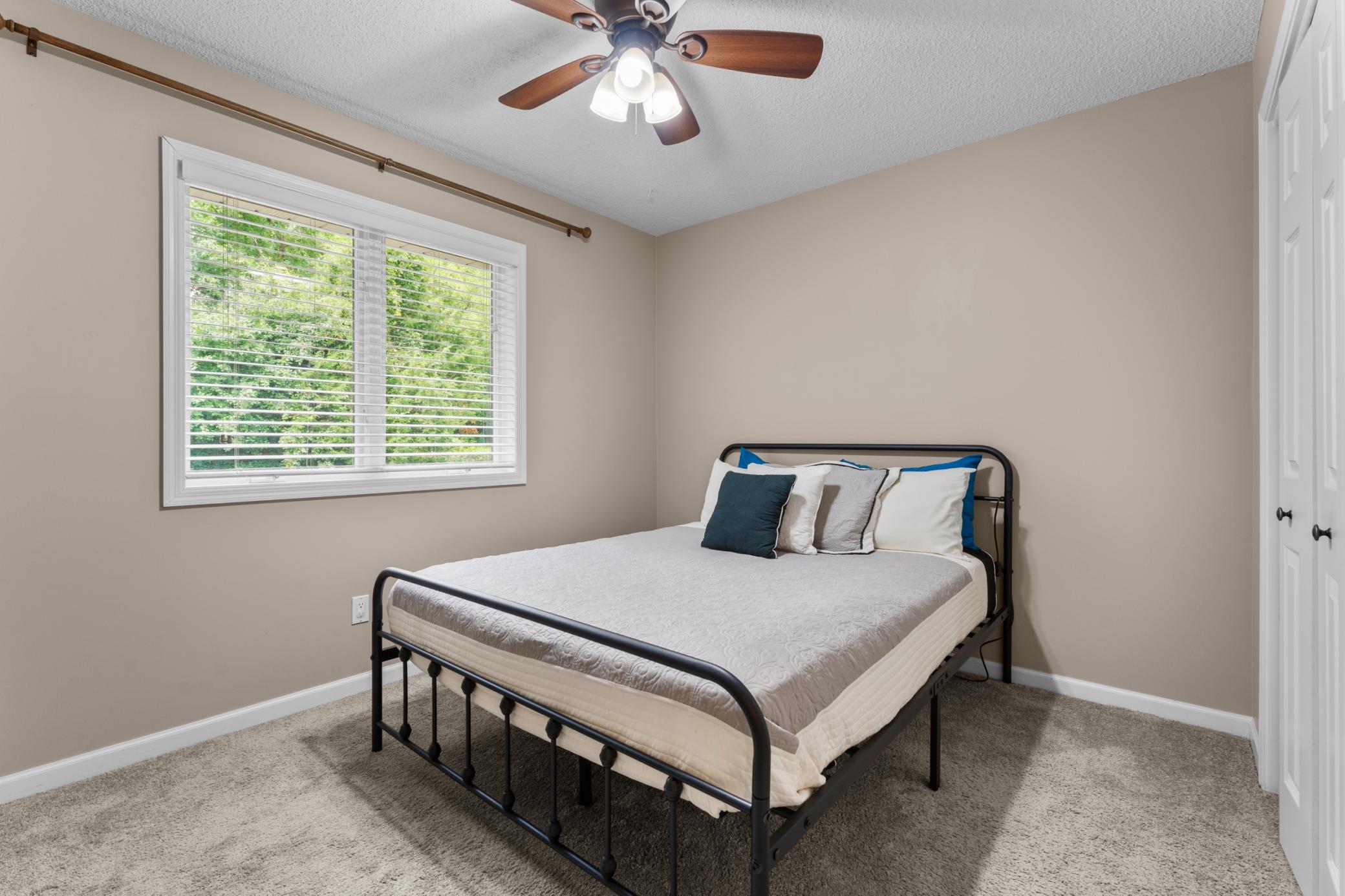2014 Fox Valley Drive Southwest Rochester, MN 55902 - Photo 22 of 46