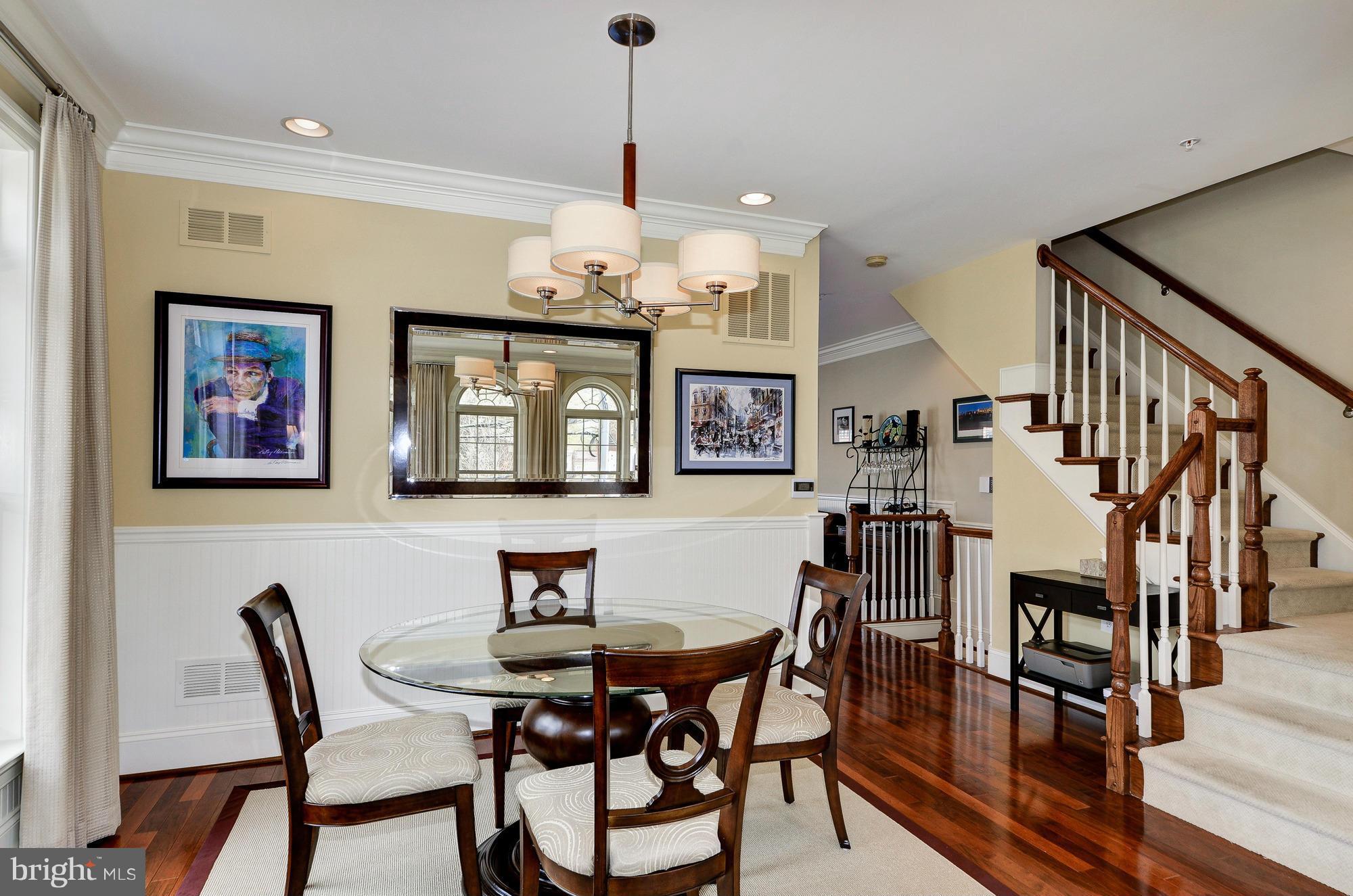 4330 North Henderson Road Arlington, VA 22203 - Photo 11 of 24 Dining Room