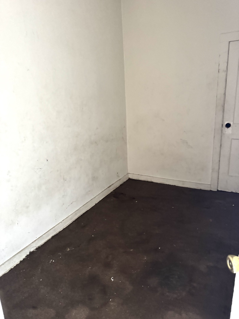 752 State Line Road Calumet City, IL 60409 - Photo 9 of 10 Gallery Image 9