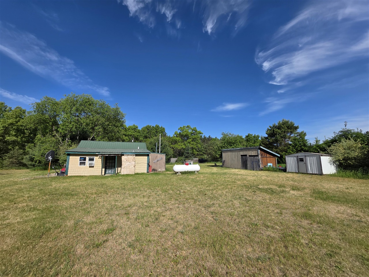 3837 Fawn Road Wellston, MI 49689 - Photo 1 of 21 Gallery Image 1