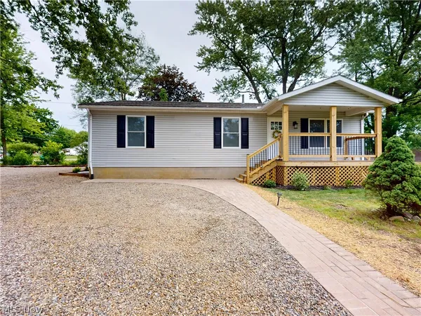 $299,000 | 3264 Grenfall Road, Norton, OH 44203