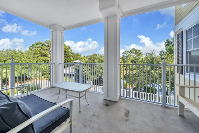 a view of a livingroom with furniture