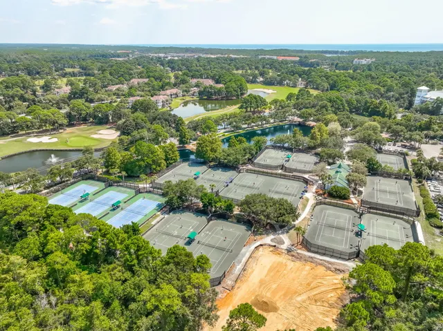 $520,000 | 9100 Baytowne Wharf Boulevard, Unit 373, Miramar Beach, FL 32550