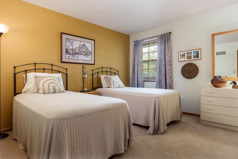 11752 Love Road Roscoe, IL 61073 - Photo 20 of 47 Gallery Image 20