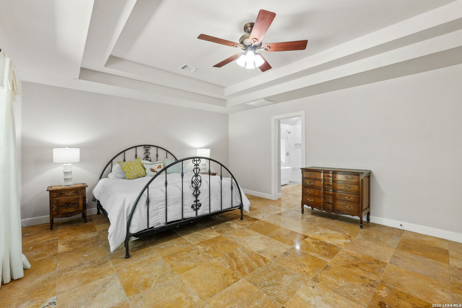 29627 Fairview Place Fair Oaks Ranch, TX 78015 - Photo 19 of 35