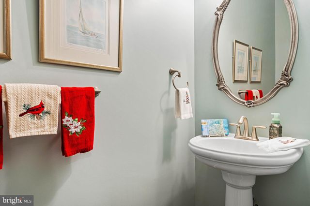 $550,000 | 30982 Scissorbill Road, Ocean View, DE 19970