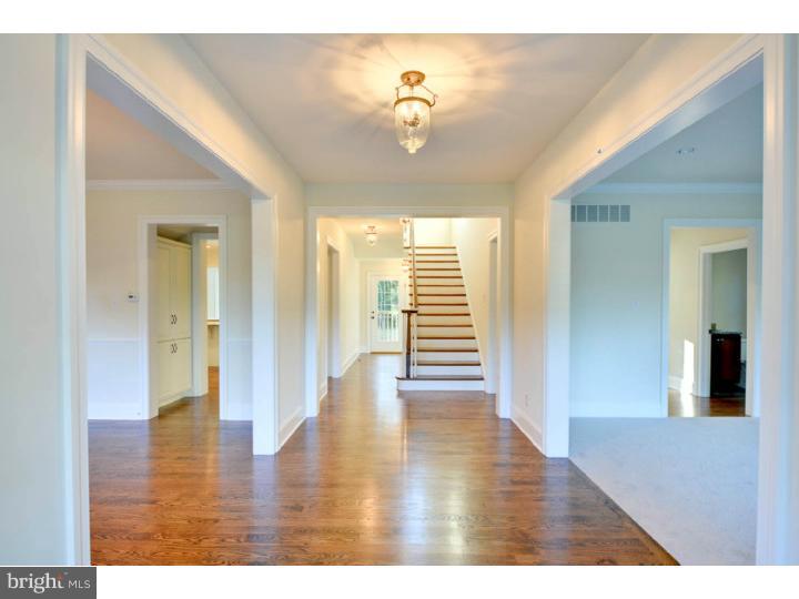 14 Shepherd Road Malvern, PA 19355 - Photo 2 of 25 Foyer