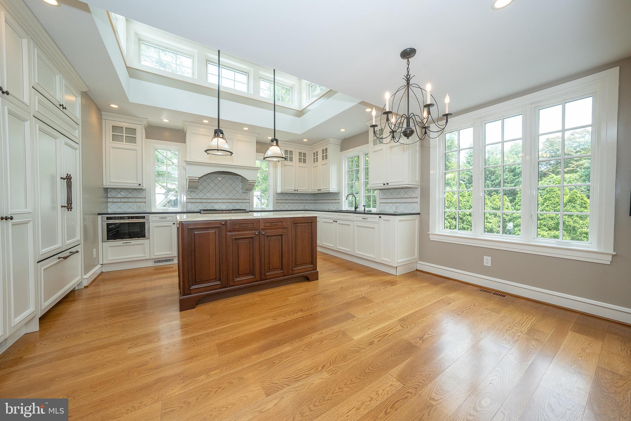 101 East Brookhaven Road Wallingford, PA 19086 - Photo 32 of 136 Gorgeous Updated Kitchen