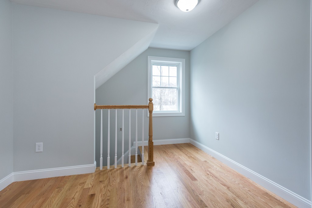 22 R Line Road, Unit 2 Wakefield, MA 01880 - Photo 7 of 19 Gallery Image 7