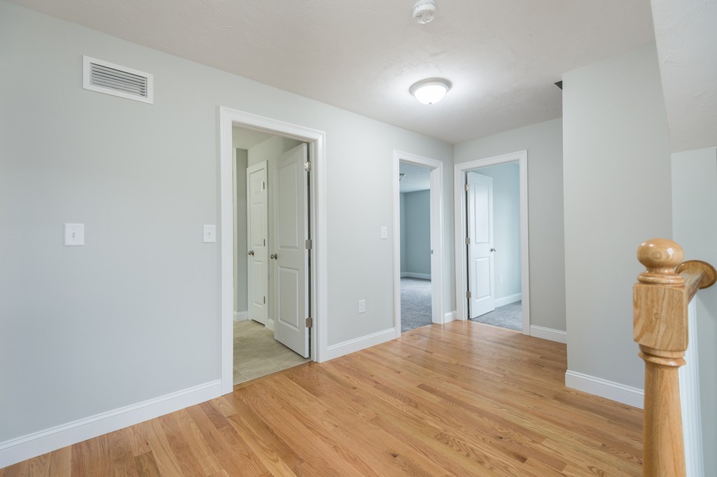 22 R Line Road, Unit 2 Wakefield, MA 01880 - Photo 8 of 19 Gallery Image 8