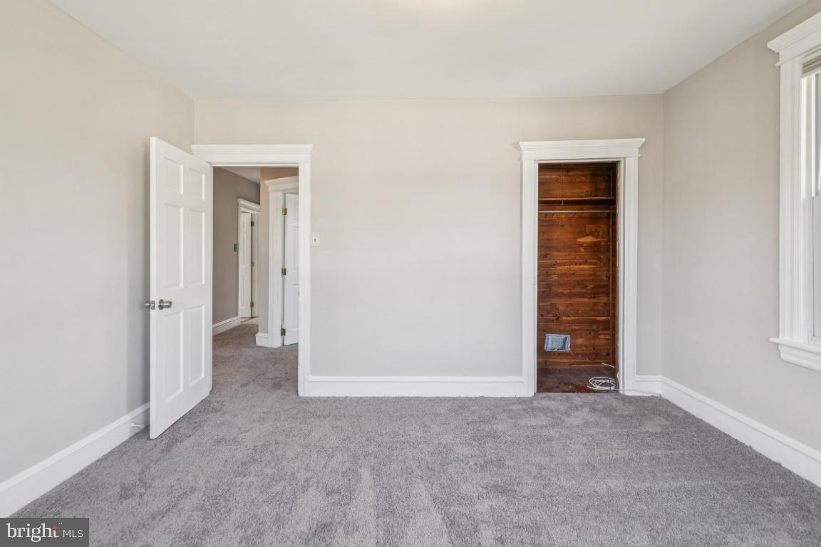 608 Clements Bridge Road Barrington, NJ 08007 - Photo 16 of 25
