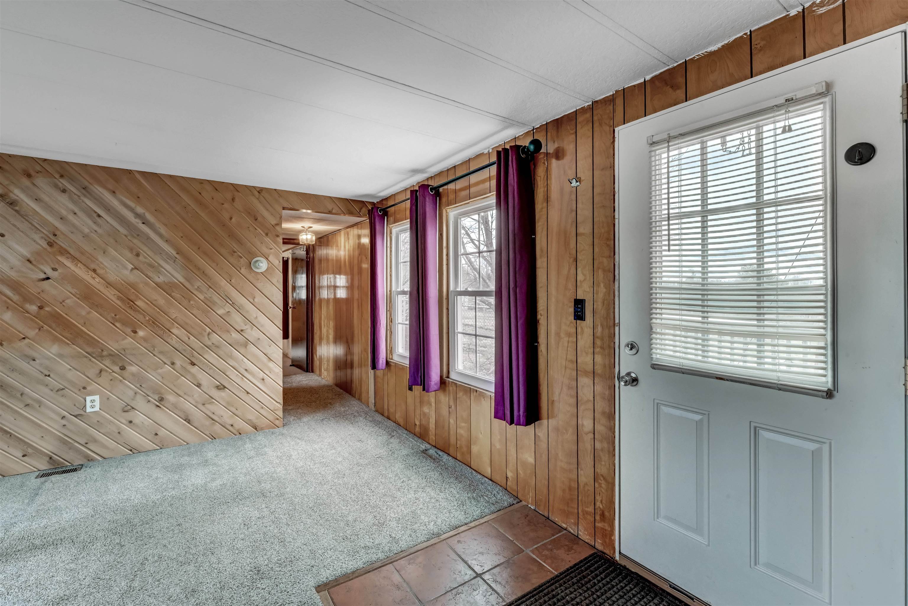 33 Rugg Road St. Albans Town, VT 05455 - Photo 3 of 22