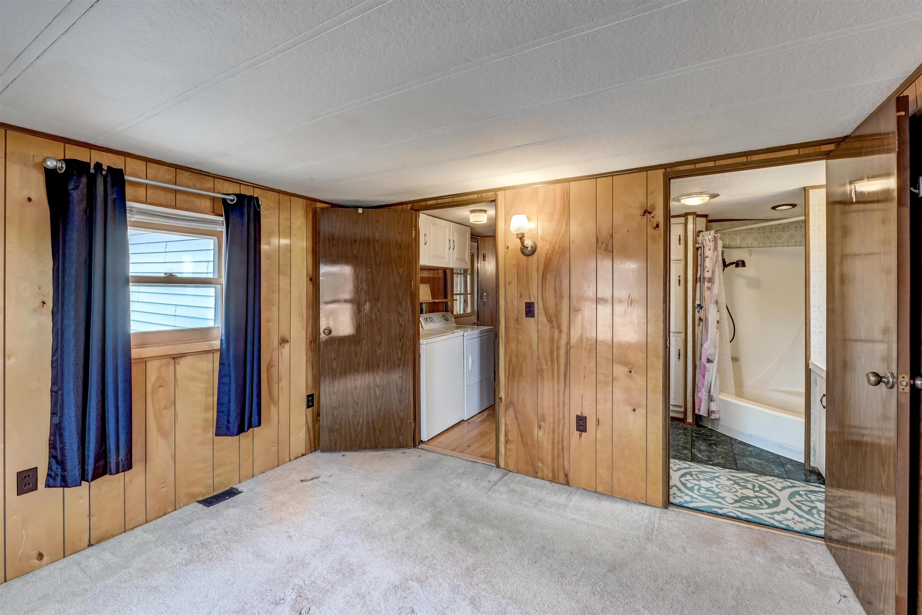 33 Rugg Road St. Albans Town, VT 05455 - Photo 5 of 22