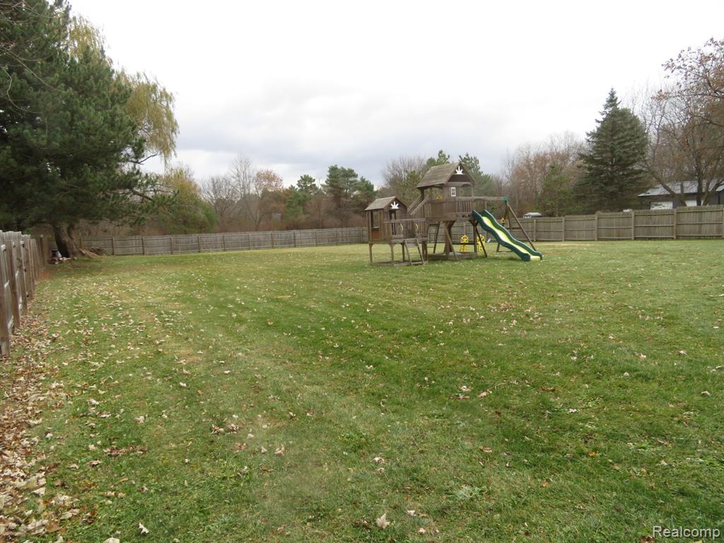 3403 South Vassar Road Davison, MI 48423 - Photo 24 of 27 Gallery Image 24