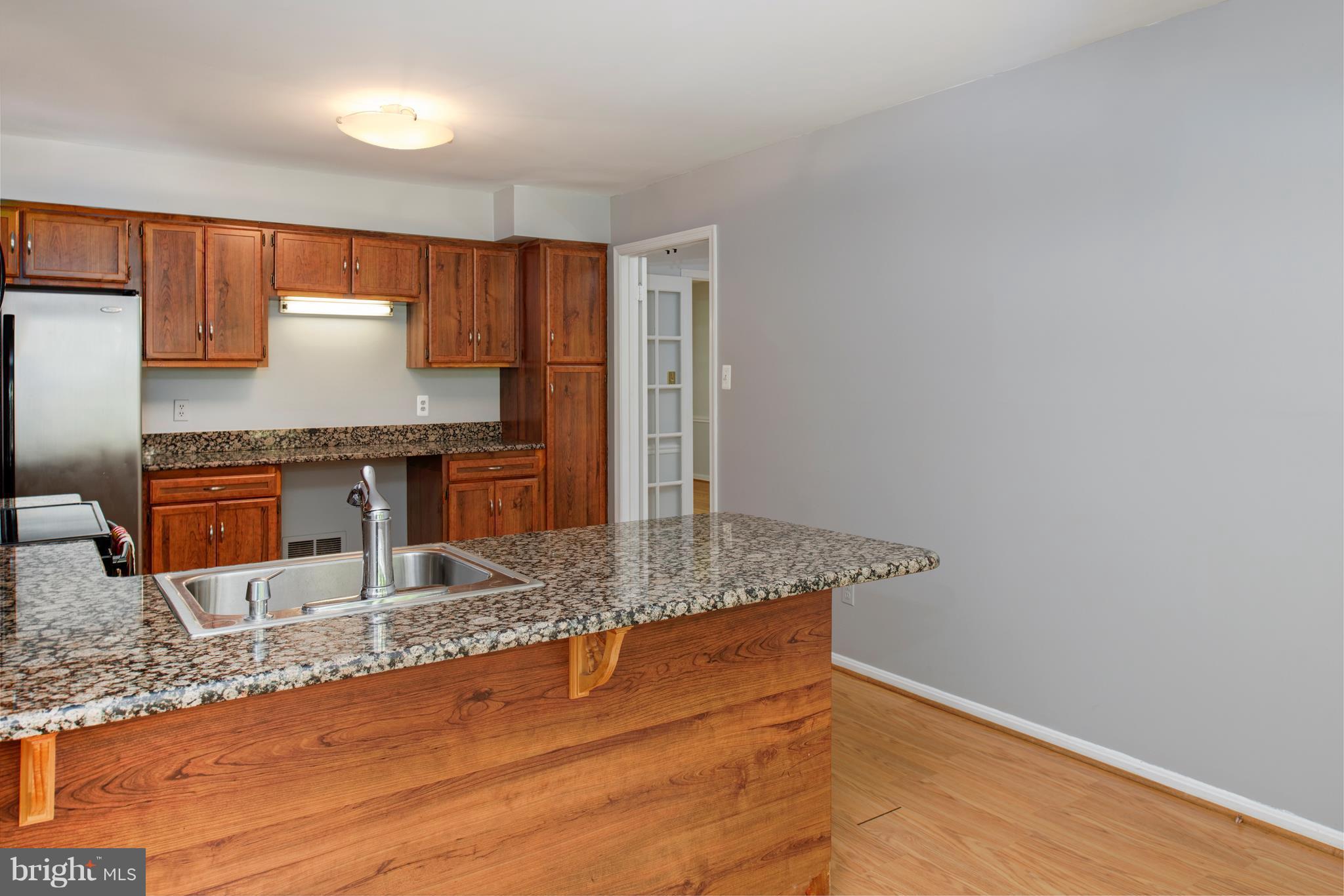 7817 Falstaff Road McLean, VA 22102 - Photo 13 of 30 Kitchen