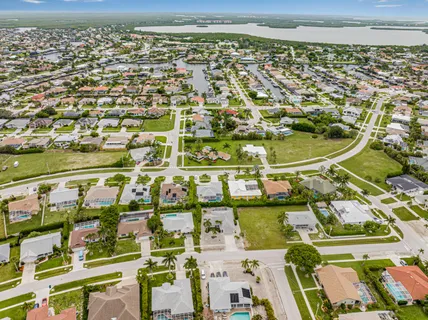 $1,135,000 | 205 Sand Hill Street, Marco Island, FL 34145