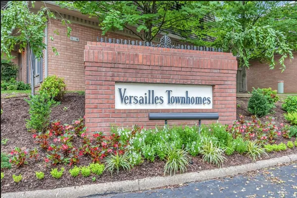 $1,700 | 3000 Hillsboro Pike, Unit 111, Nashville, TN 37215