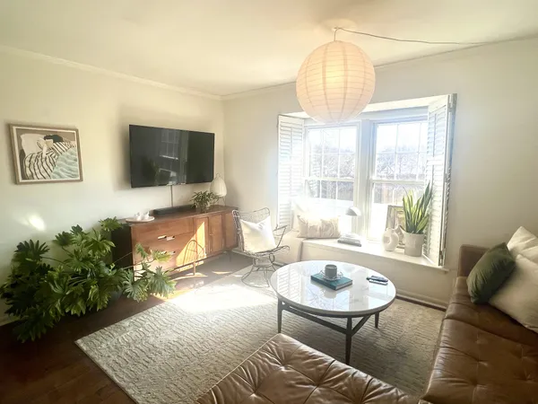 $1,700 | 3000 Hillsboro Pike, Unit 111, Nashville, TN 37215