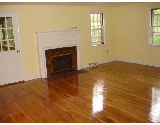 18 Rayfield Road Marshfield, MA 02050 - Photo 4 of 7 Gallery Image 4