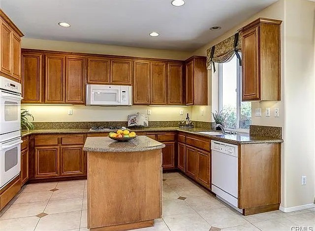 11217 Ravenna Lane Porter Ranch, CA 91326 - Photo 24 of 28
