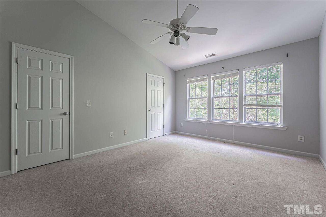 8326 City Loft Court Raleigh, NC 27613 - Photo 18 of 25