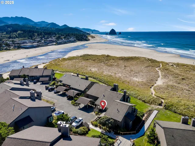 $769,000 | 753 North Breaker Point Drive, Unit 753, Cannon Beach, OR 97110