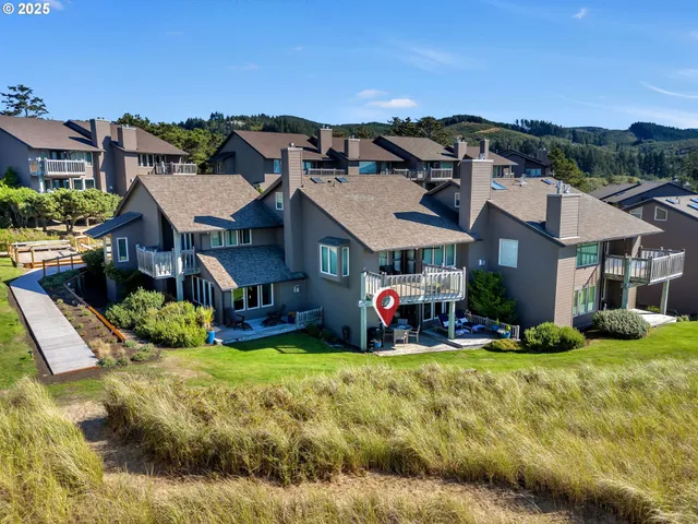 $769,000 | 753 North Breaker Point Drive, Unit 753, Cannon Beach, OR 97110