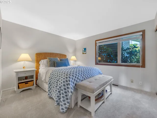 $769,000 | 753 North Breaker Point Drive, Unit 753, Cannon Beach, OR 97110