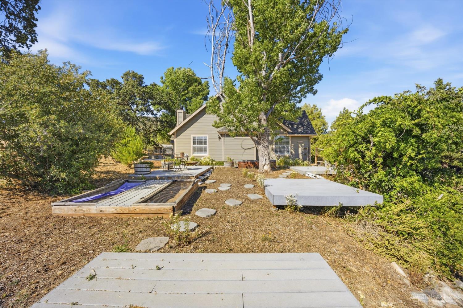 29751 Rolling Oak Drive Tehachapi, CA 93561 - Photo 50 of 64 Gallery Image 50