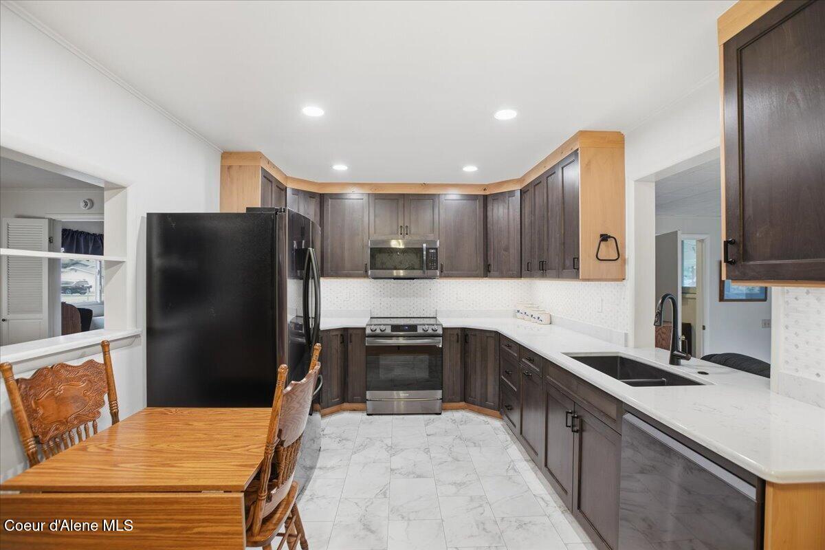 9519 North Baack Street Hayden, ID 83835 - Photo 13 of 46 13-9519 N Baack St_RedHogMedia