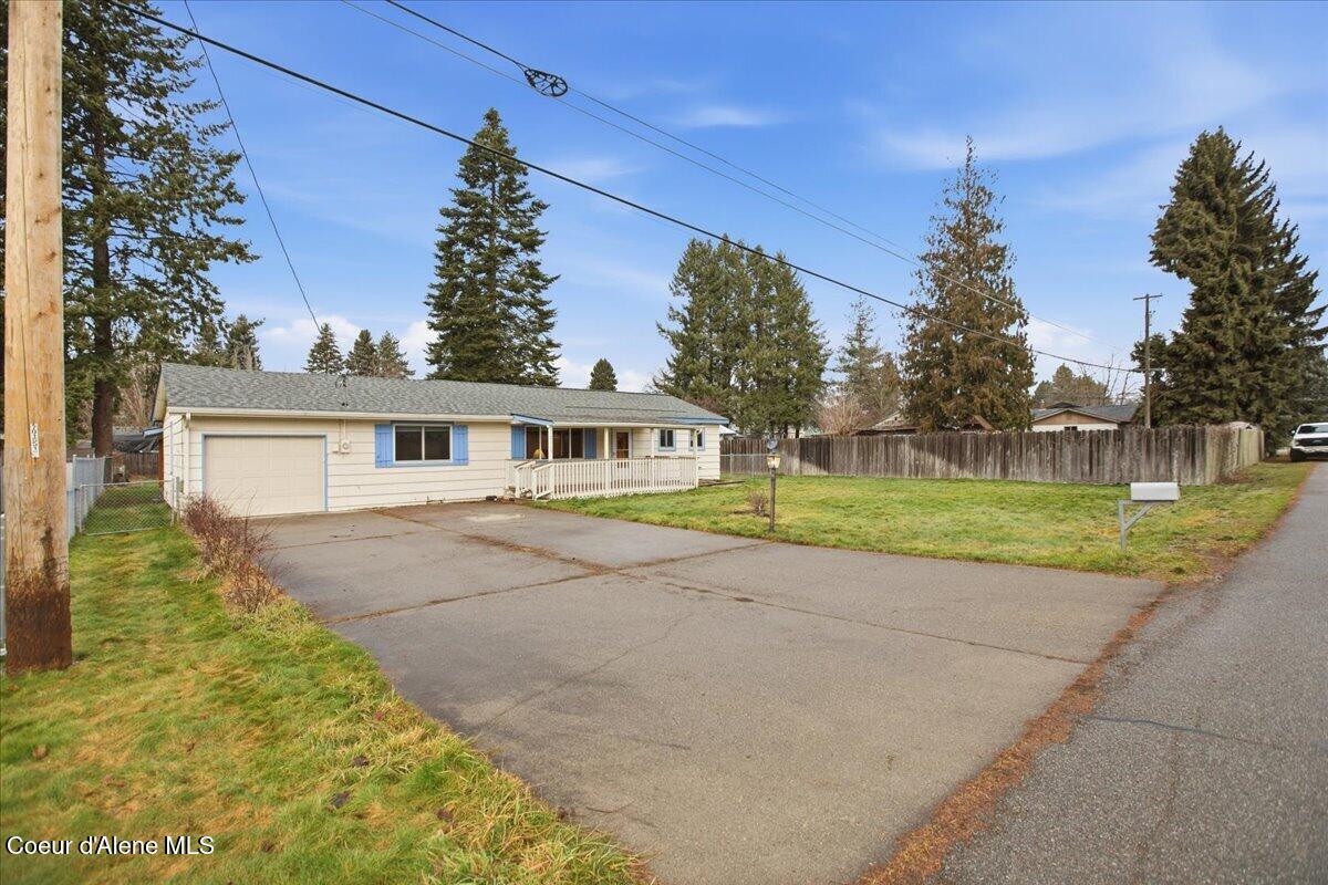 9519 North Baack Street Hayden, ID 83835 - Photo 5 of 46 05-9519 N Baack St_RedHogMedia