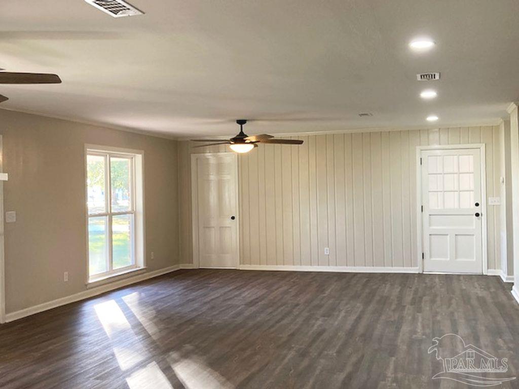 997 Old Bratt Road Atmore, AL 36502 - Photo 7 of 34