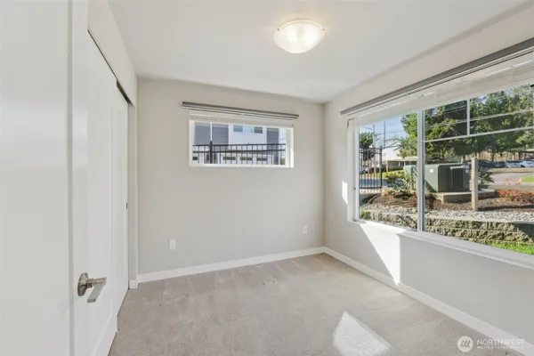 $689,995 | 15423 Admiralty Way, Unit A1, Lynnwood, WA 98087
