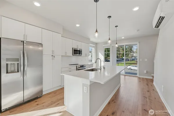 $689,995 | 15423 Admiralty Way, Unit A1, Lynnwood, WA 98087
