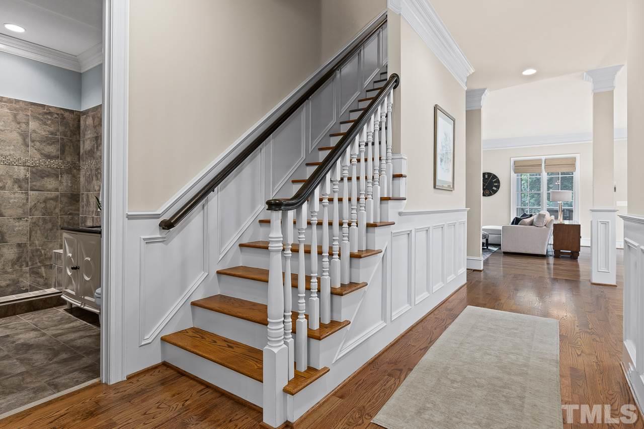 3719 Bellevue Road Raleigh, NC 27609 - Photo 6 of 30